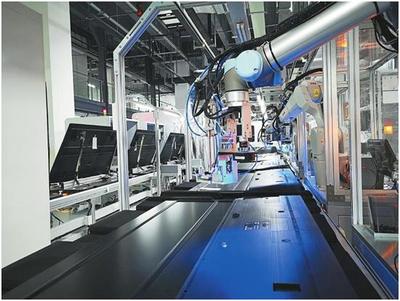 新興科技驅(qū)動(dòng)制造業(yè)升級(jí)，長(zhǎng)虹等制造商與信息技術(shù)咨詢服務(wù)迎來黃金十年